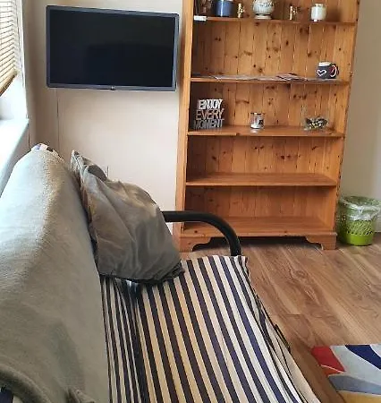 Hydeaway 2 Apartment